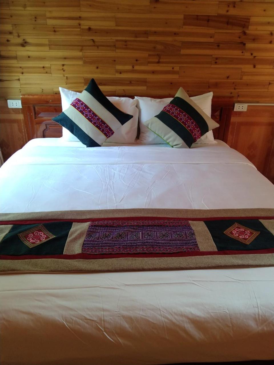 A Lin Homestay Bac Ha Dış mekan fotoğraf